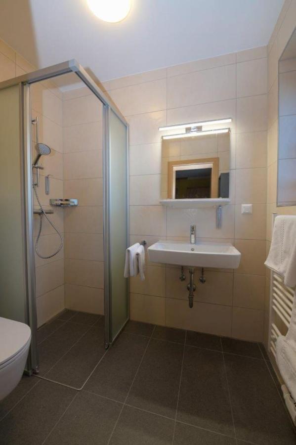 Hotel Haus Miriam à Sankt Lorenzen ob Murau Extérieur photo