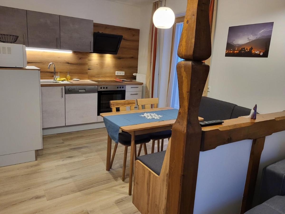 Hotel Haus Miriam à Sankt Lorenzen ob Murau Extérieur photo