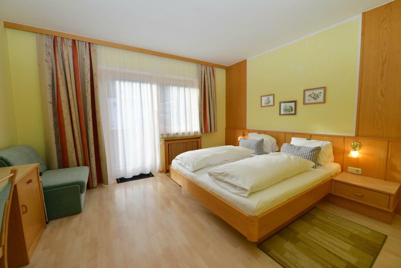 Hotel Haus Miriam à Sankt Lorenzen ob Murau Extérieur photo